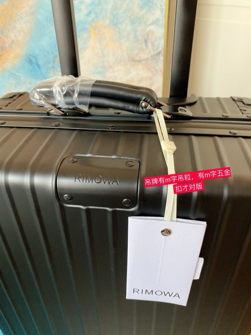 Alternative view of Rimowa Suitcase
