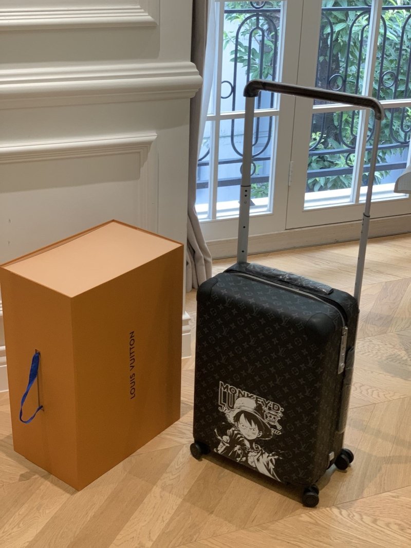 Alternative view of LV Suitcase