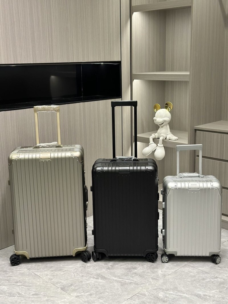 Alternative view of Rimowa Suitcase